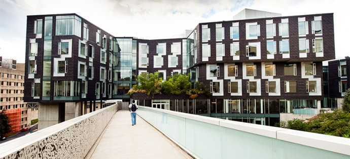卡耐基梅隆大学
